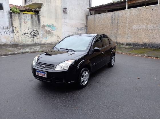 FORD FIESTA 1.6 MPI CLASS SEDAN 8V FLEX 4P MANUAL FORD FIESTA 1.6 MPI CLASS SEDAN 8V FLEX 4P MANUAL